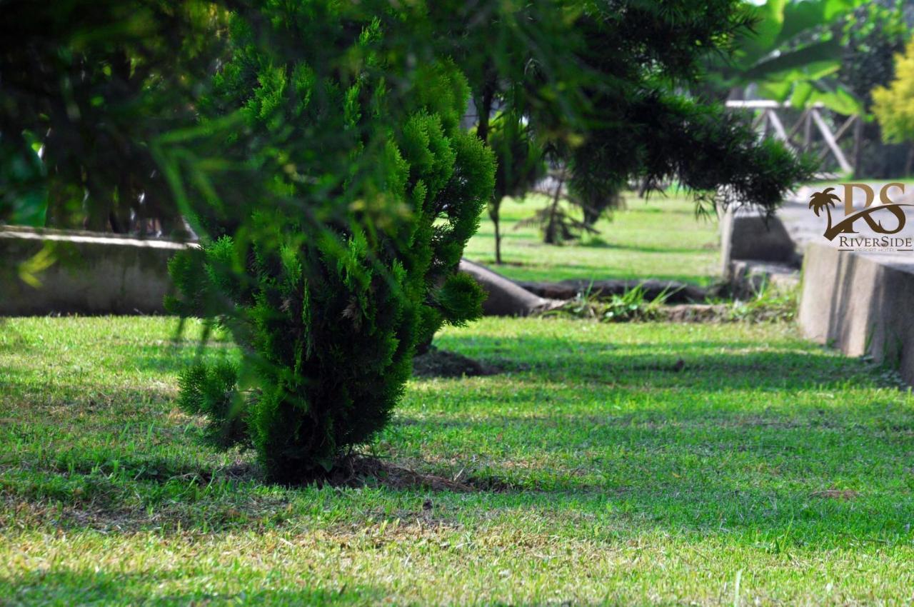 Riverside Resort Hotel Kabale Luaran gambar